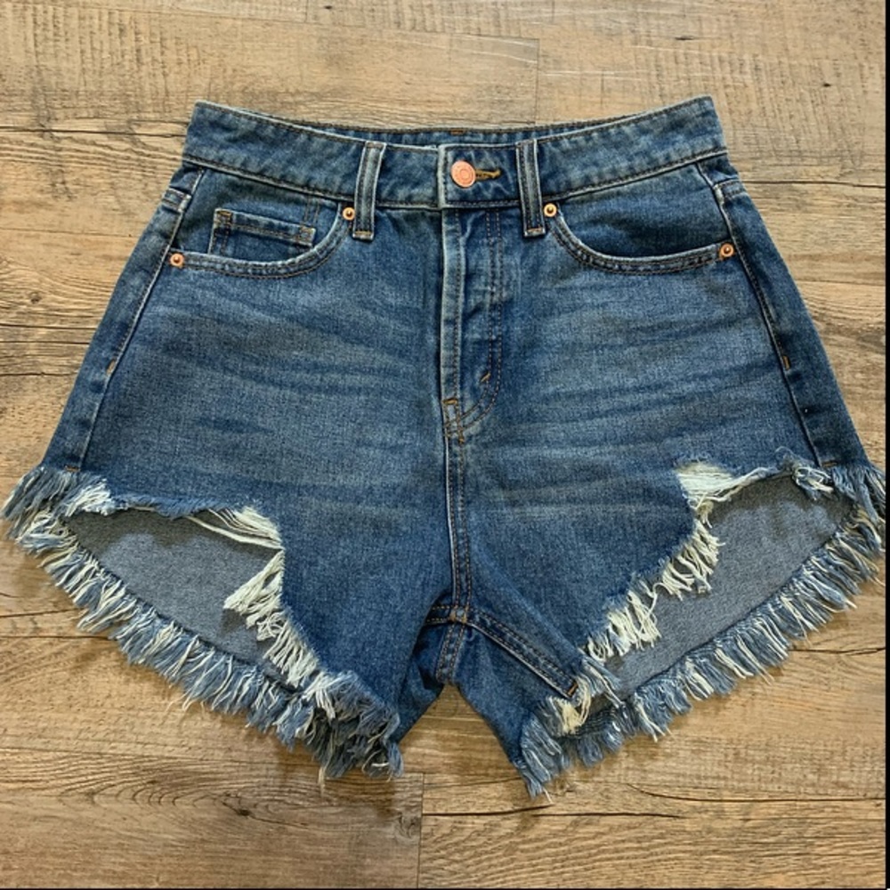 High rise frayed denim shorts